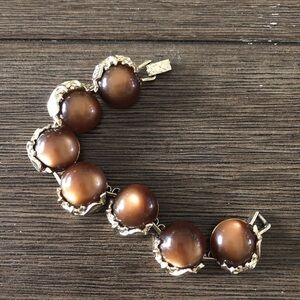 Vintage brown & gold round stone linked bracelet